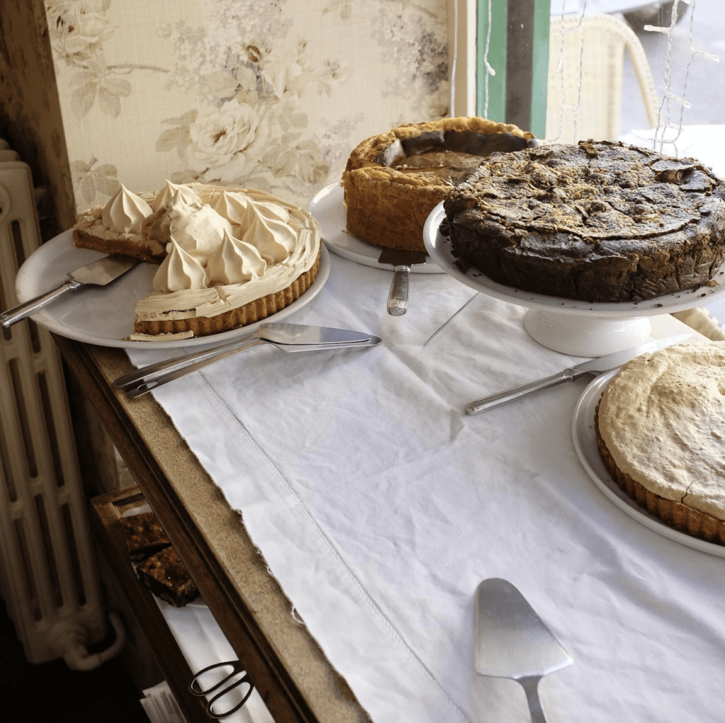 delicious cakes Paris