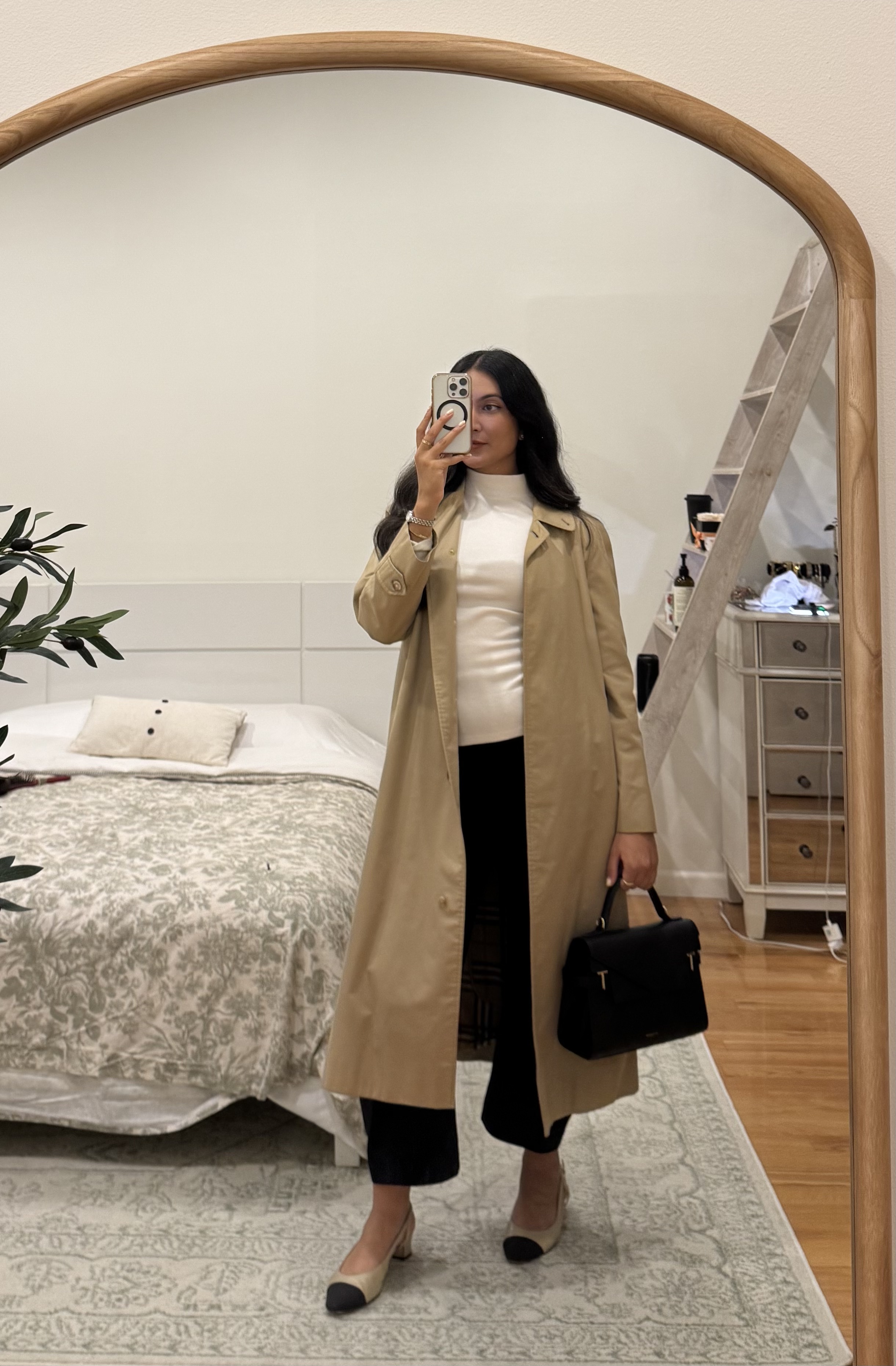 french capsule wardrobe trench coats