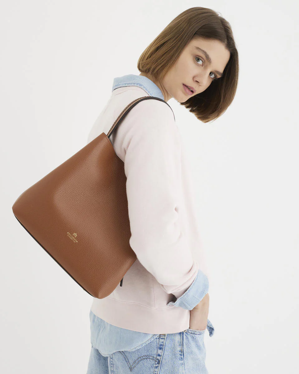 bucket bags italian leather