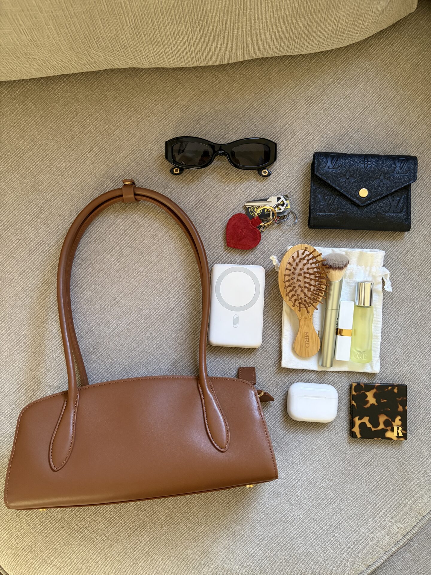 everything that fits inside my Parisa Wang Gabrielle east west shoulder bag