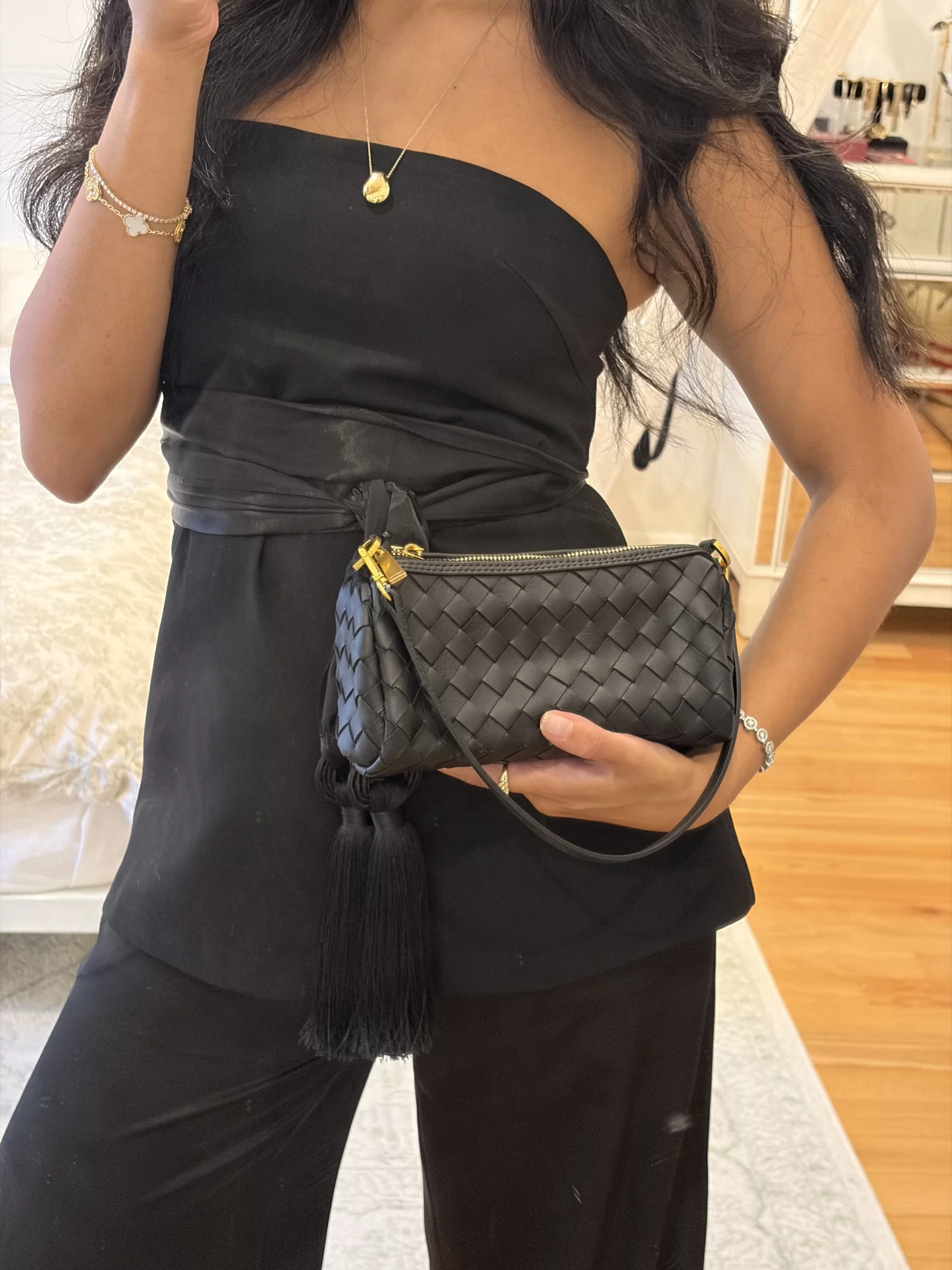 Vestirsi woven bags
